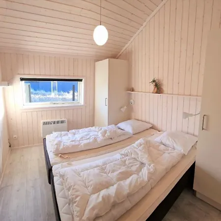 2 Typ D 81 Feriehus *